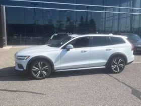 Volvo V60 Cross Country * Ultimate * АВТОКРЕДИТ БЕЗ ПЪРВОНАЧАЛНА ВНОСКА* , снимка 2