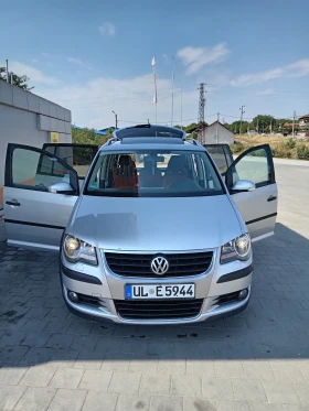 VW Touran 2.0 140 8 клапана CROSS , снимка 1