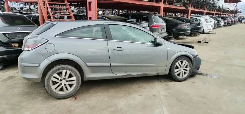 Opel Astra 1.9, снимка 1 - Автомобили и джипове - 43321887