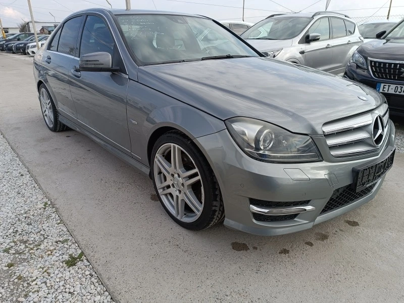 Mercedes-Benz C 350 3.5* * * AMG * * * LEASING* * * 20% * БАРТЕР* , снимка 5 - Автомобили и джипове - 44190605