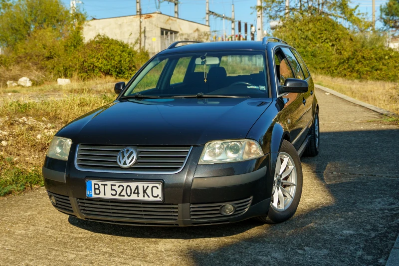 VW Passat 1.8t+ , снимка 2 - Автомобили и джипове - 47279090