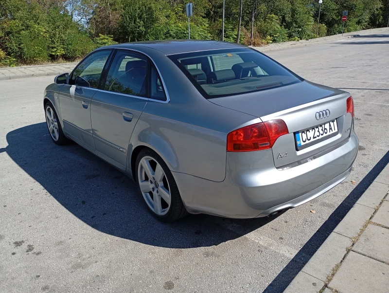 Audi A4 2.0 TDI, снимка 10 - Автомобили и джипове - 49556820