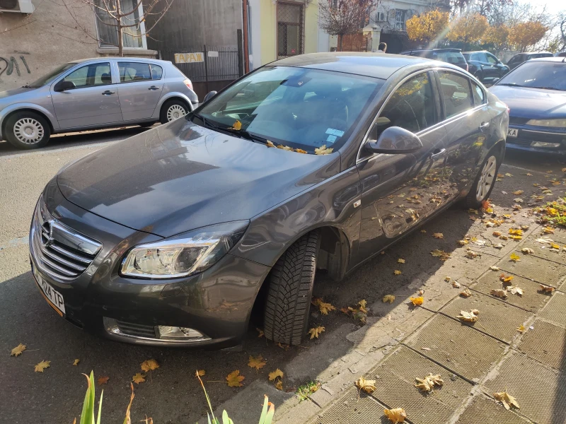 Opel Insignia Лимузина , снимка 3 - Автомобили и джипове - 48158856