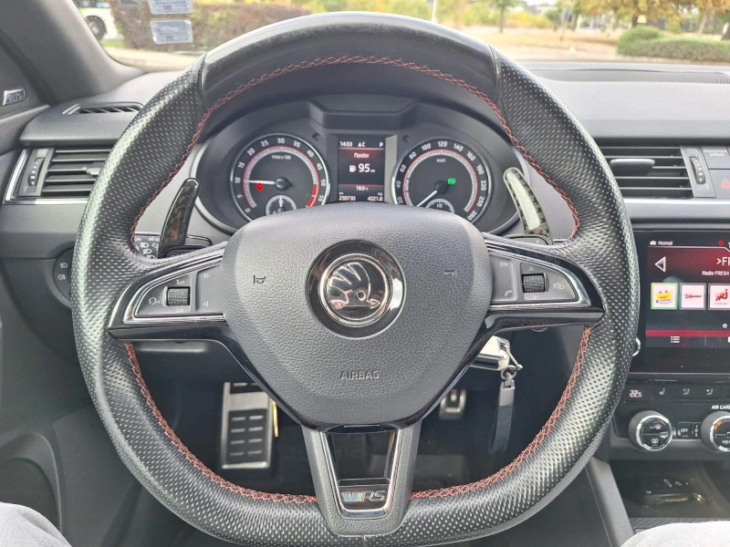 Skoda Octavia VRS/Facelift/От България, снимка 12 - Автомобили и джипове - 52714692