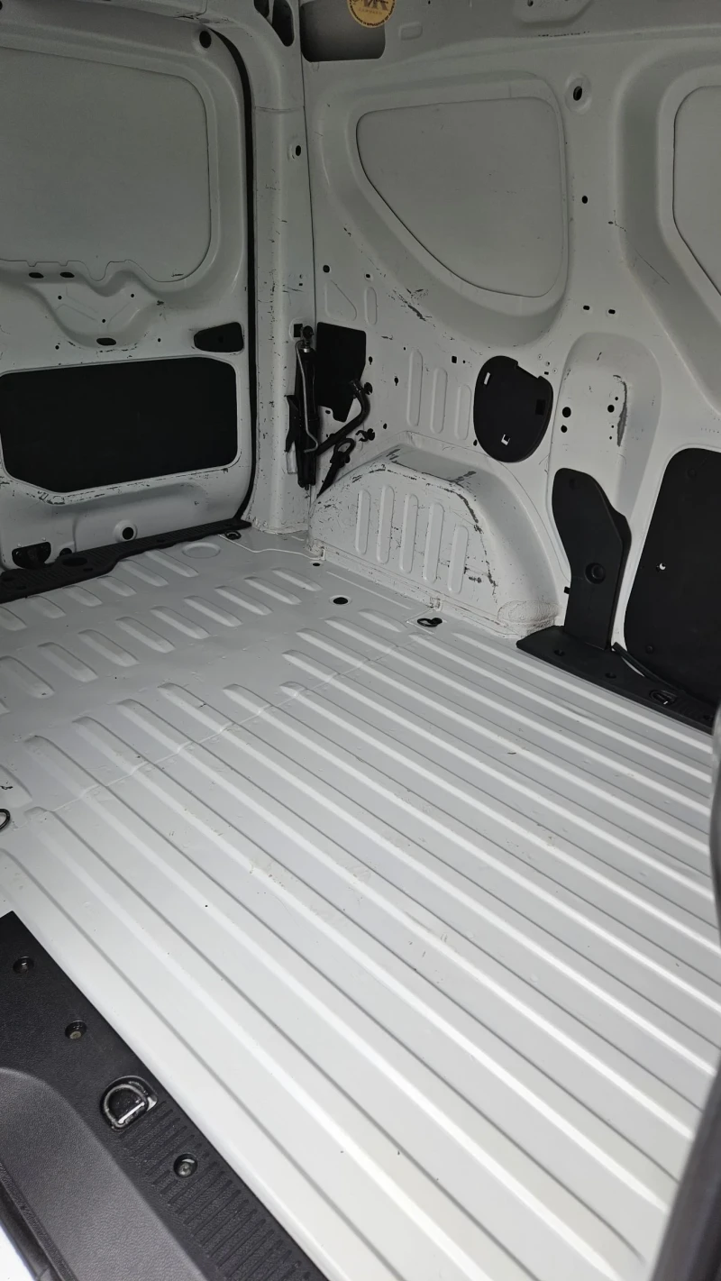 Dacia Dokker 1.5 dCi 90  к.с., снимка 9 - Автомобили и джипове - 52605190