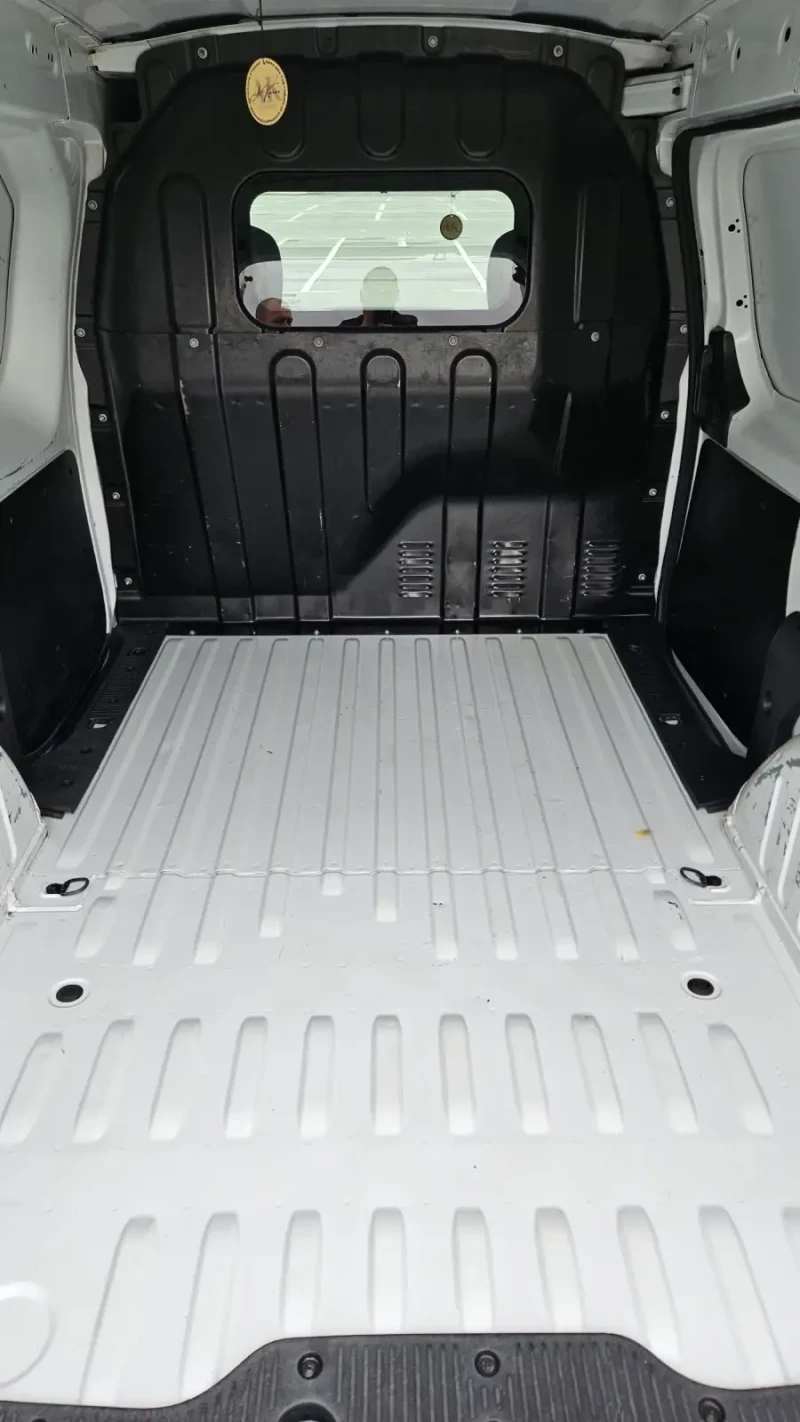 Dacia Dokker 1.5 dCi 90  к.с., снимка 10 - Автомобили и джипове - 52605190