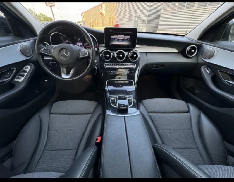 Mercedes-Benz C 220 CDI, снимка 11 - Автомобили и джипове - 52339977