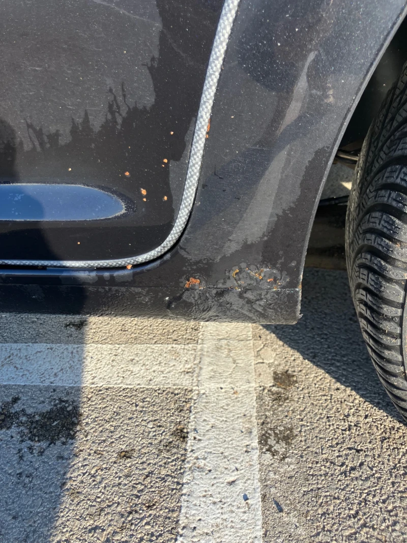 VW Touran, снимка 10 - Автомобили и джипове - 52770232