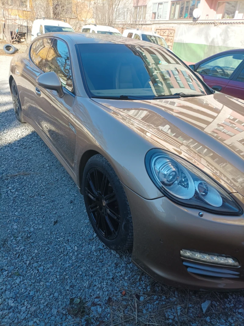 Porsche Panamera, снимка 16 - Автомобили и джипове - 52930686