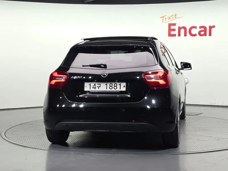 Mercedes-Benz A 200, снимка 3 - Автомобили и джипове - 54880797