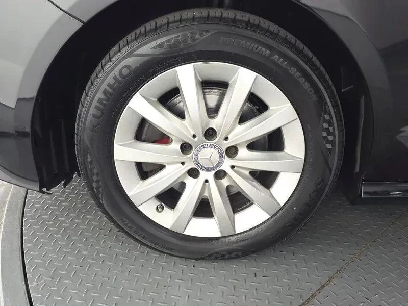 Mercedes-Benz A 200, снимка 4 - Автомобили и джипове - 54880797