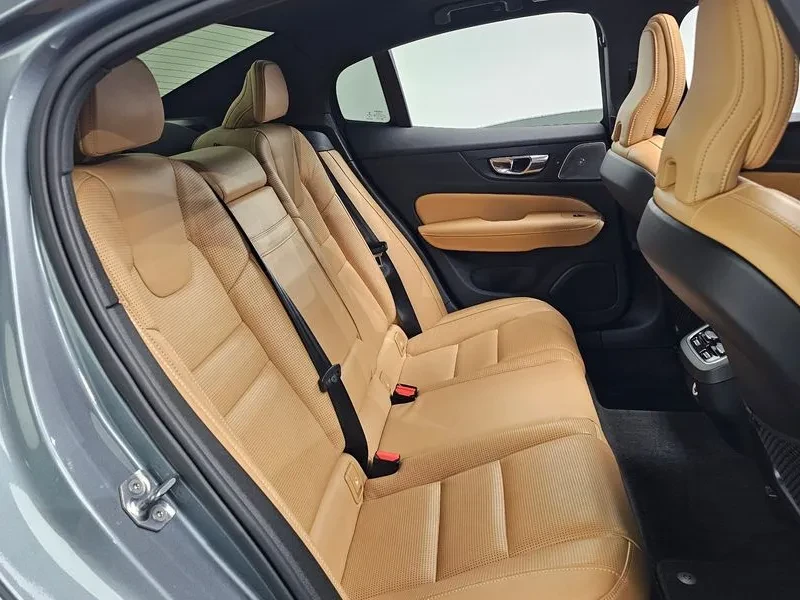 Volvo S60 T5 Inscription 360| �����| �������| ��������� | Mobile.bg � ����������� 10