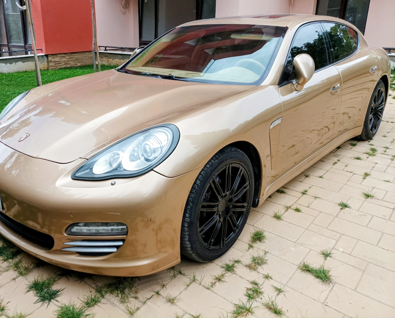 Porsche Panamera, снимка 1