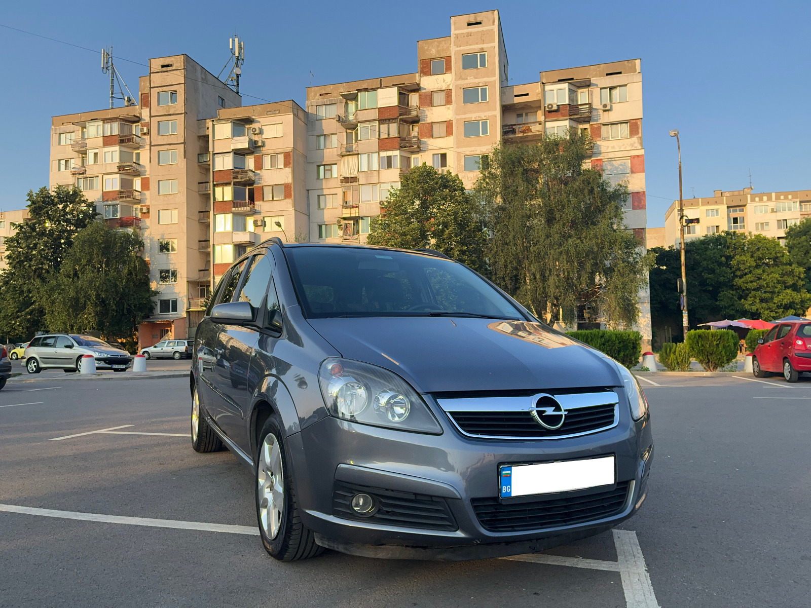 Opel Zafira 1.9CDTI - 7местна - CarPlay - изображение 1