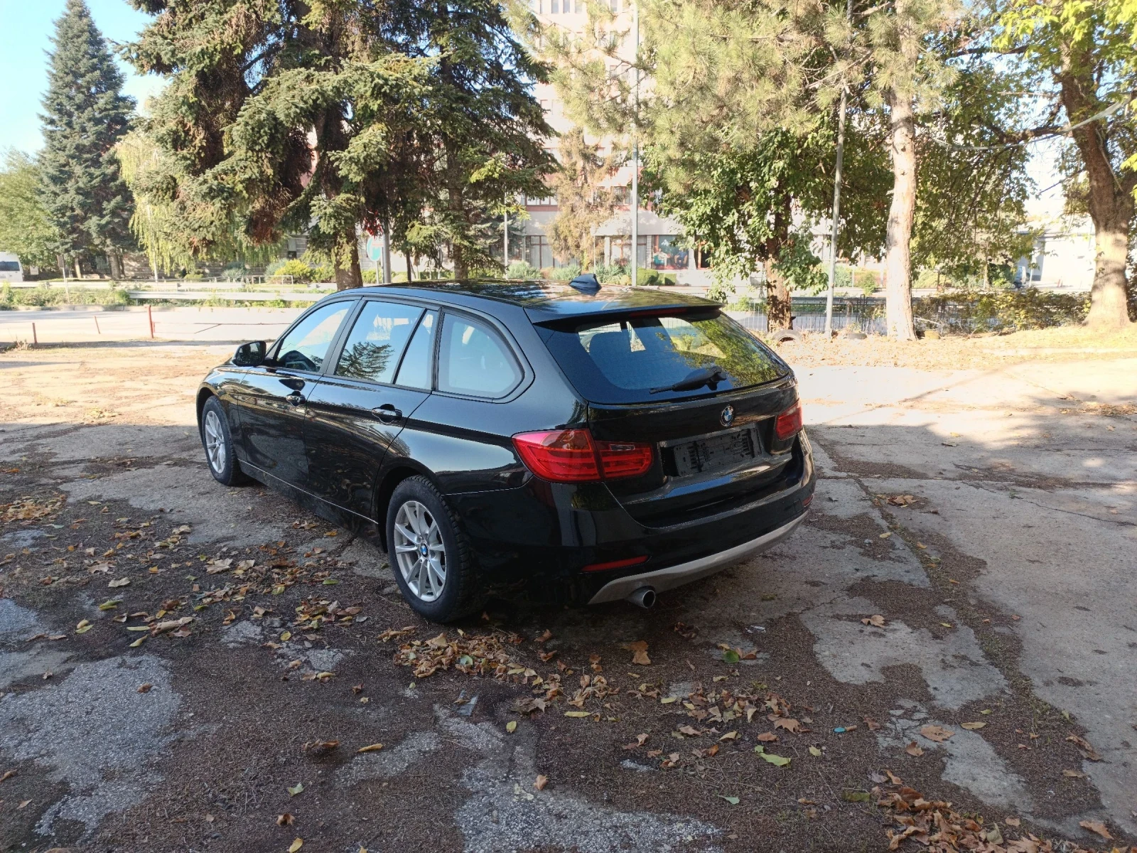 BMW 316  автомат кожа M - изображение 5