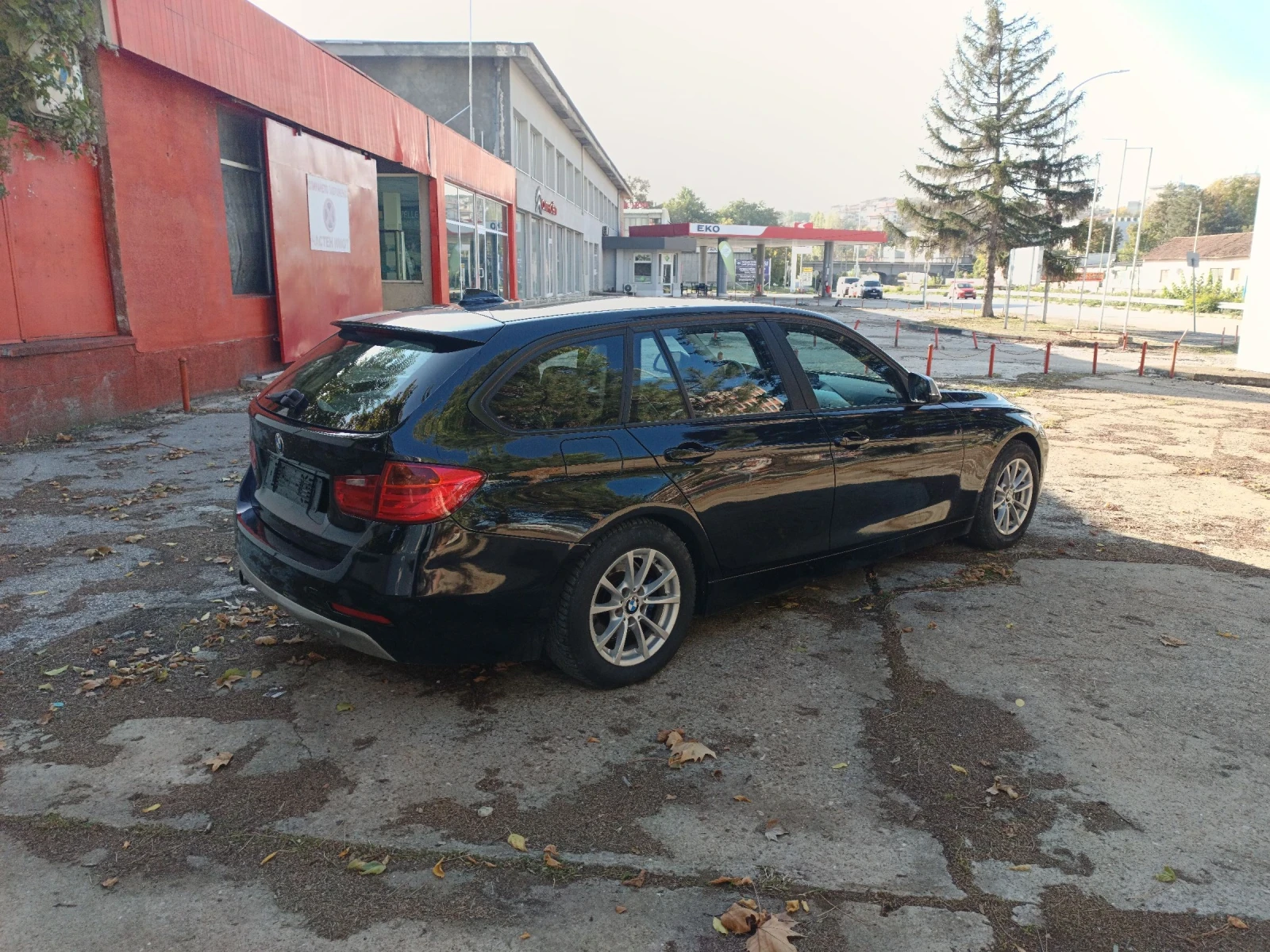 BMW 316  автомат кожа M - изображение 4