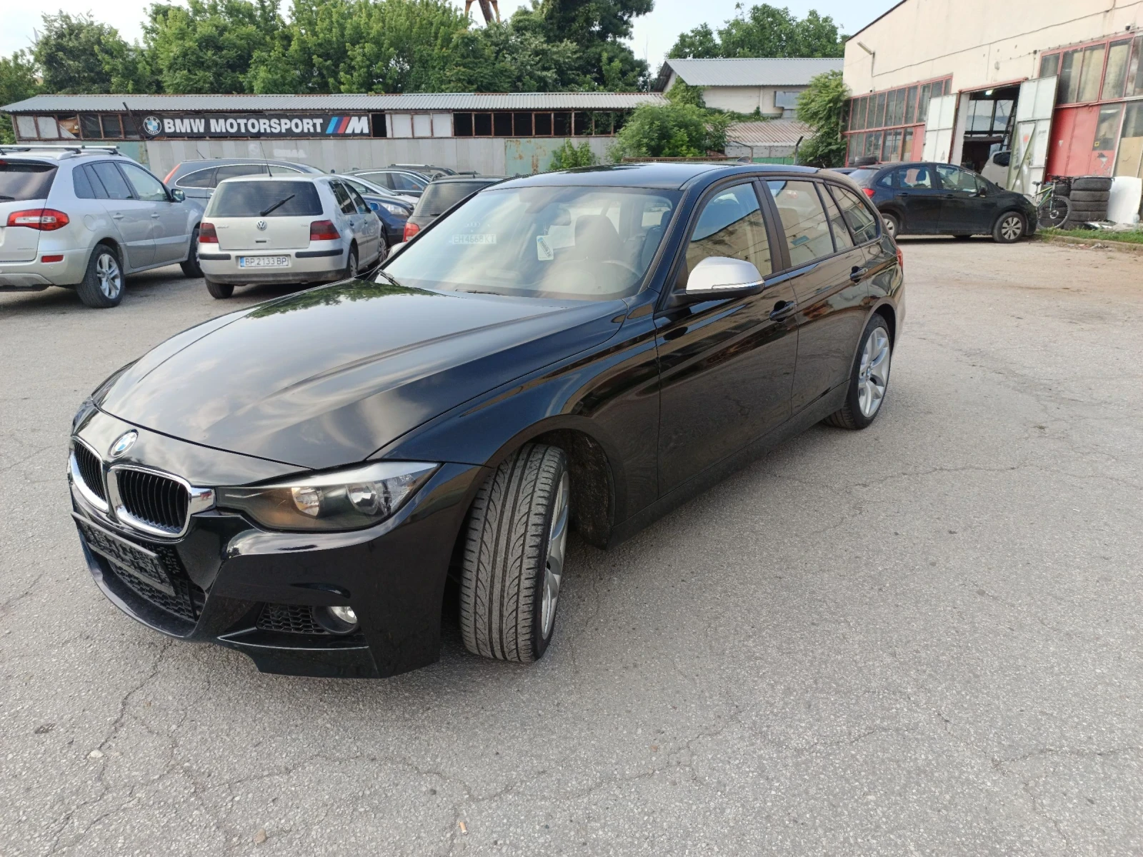 BMW 316 2.0 116 к.с. автомат кожа M - изображение 9