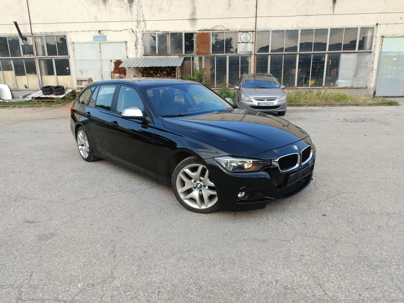 BMW 316 2.0 116 к.с. автомат кожа M - изображение 10