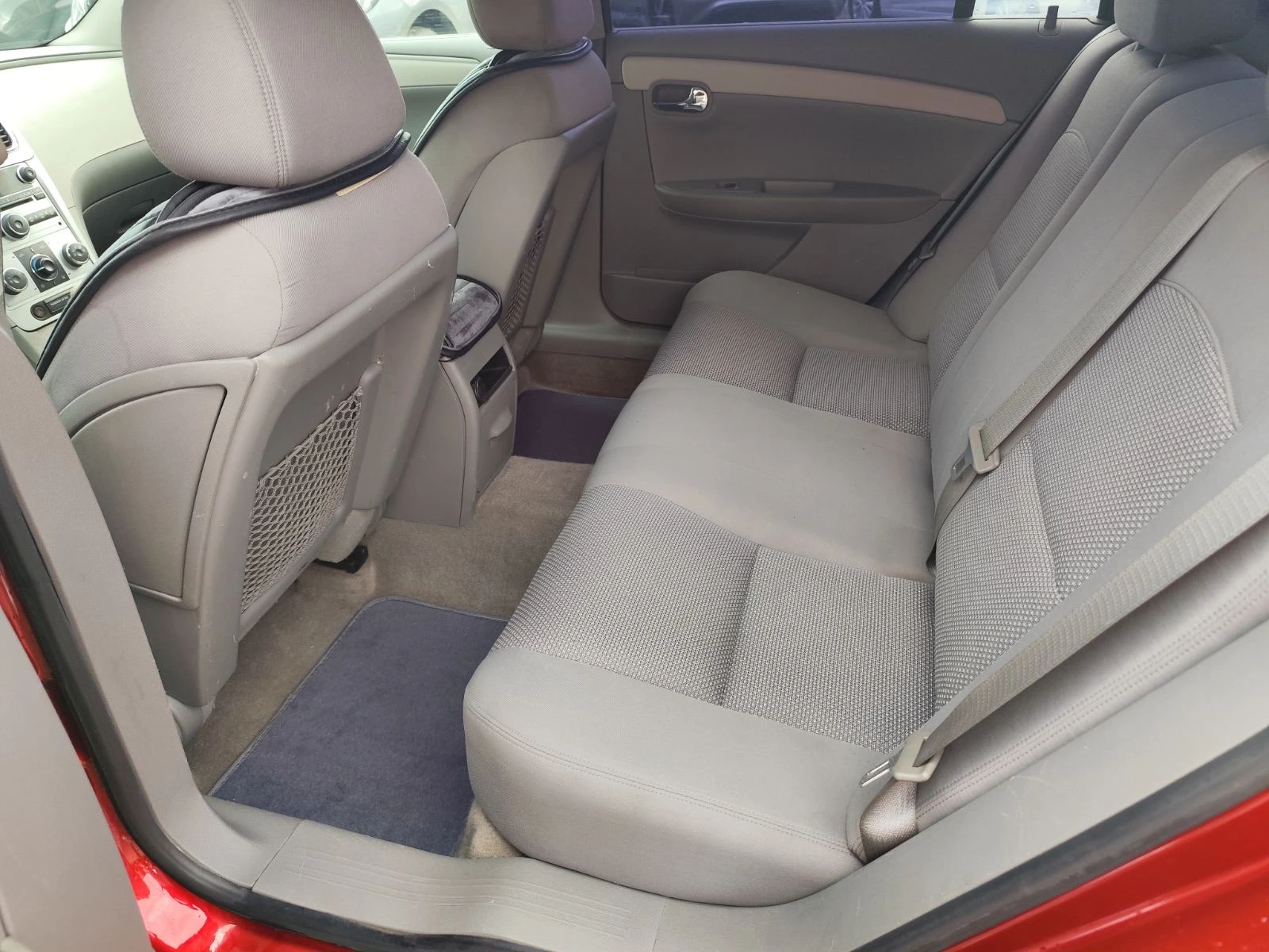 Chevrolet Malibu   | Mobile.bg   11