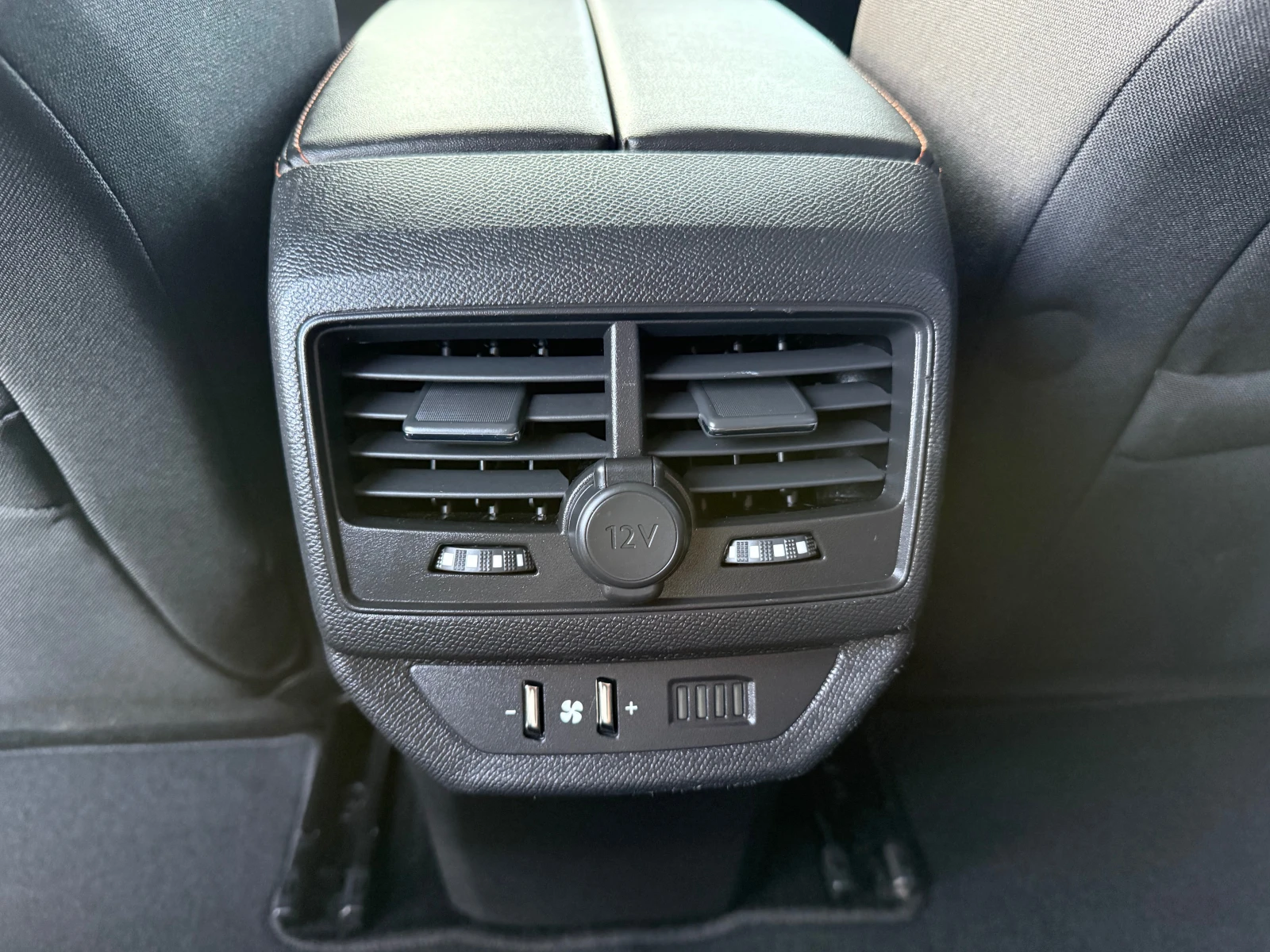 Peugeot 5008 1.5 HDI 130 ks 7 седалки Собствен лизинг !!! | Mobile.bg — изображение 14