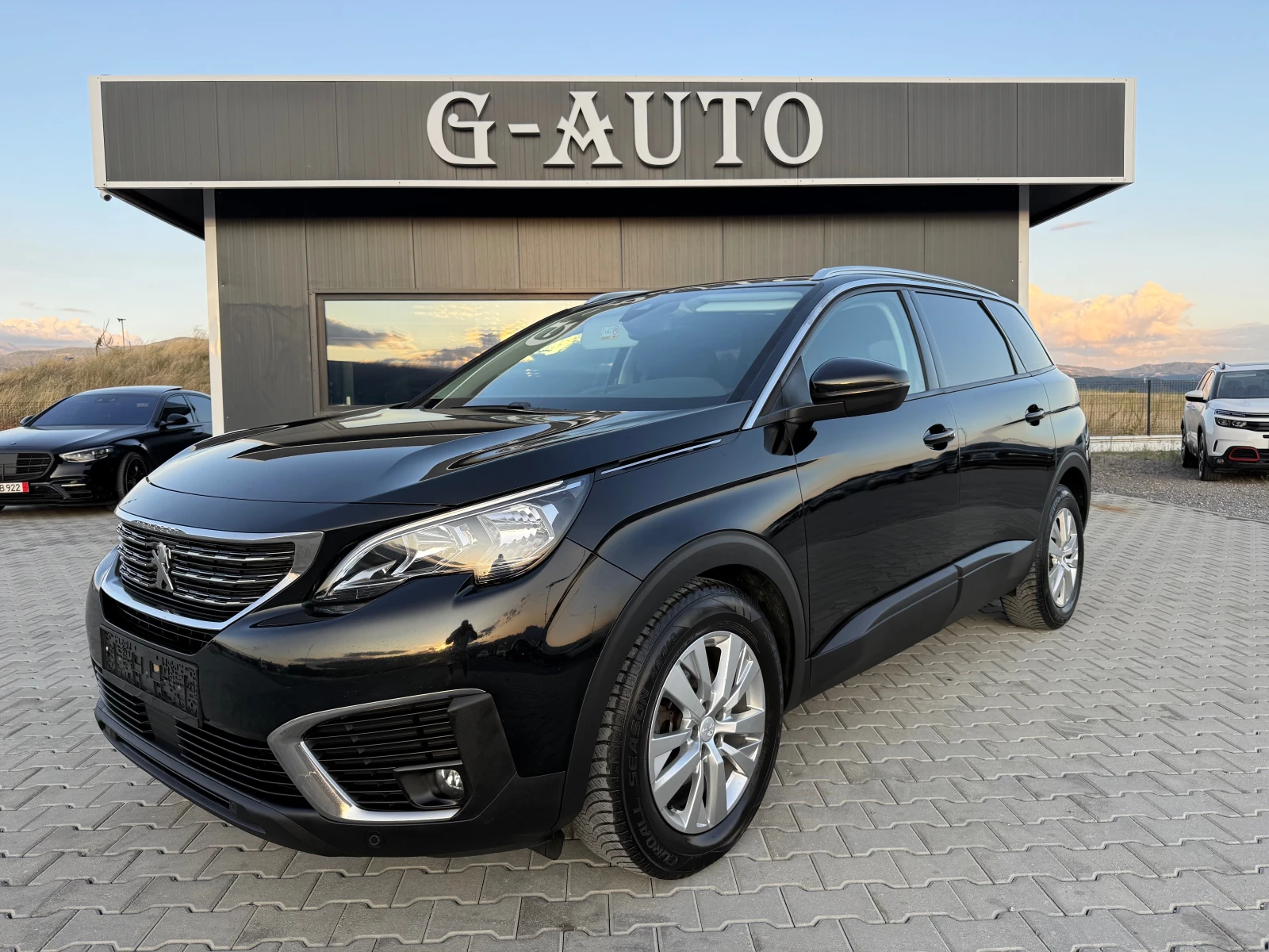 Peugeot 5008 1.5 HDI 130 ks 7 седалки Собствен лизинг !!! | Mobile.bg — изображение 1