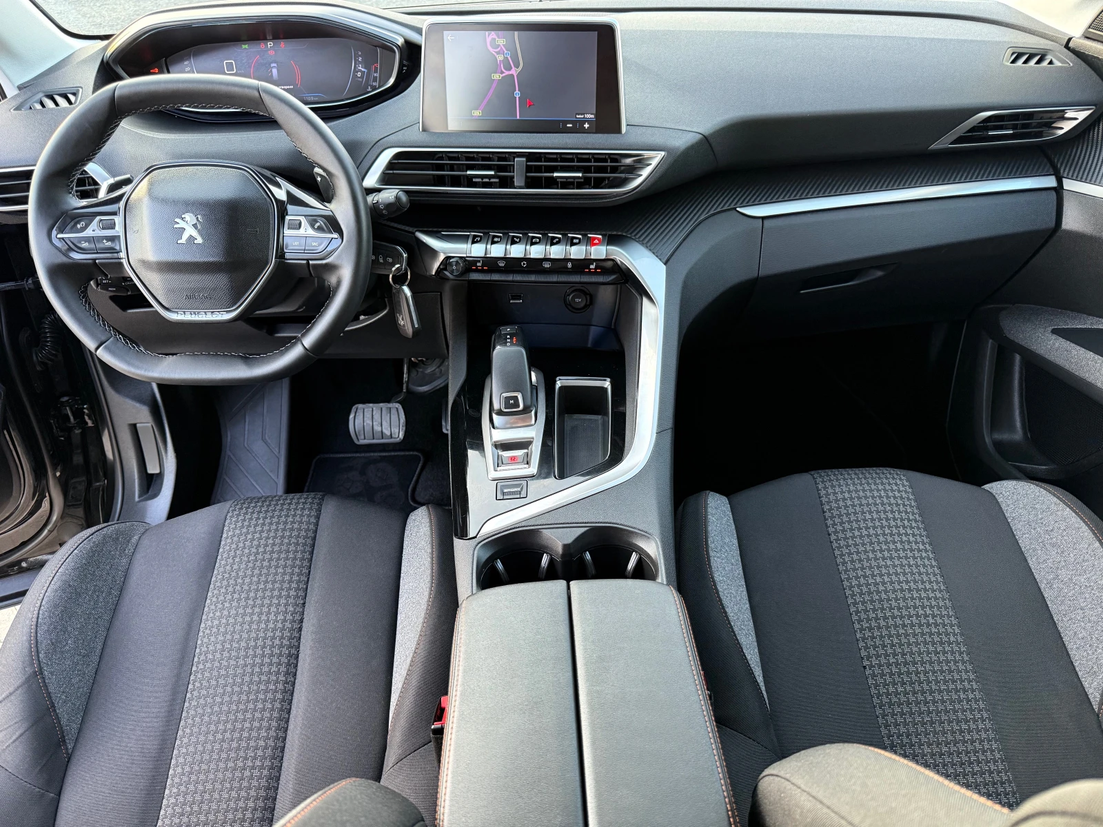 Peugeot 5008 1.5 HDI 130 ks 7 седалки Собствен лизинг !!! | Mobile.bg — изображение 12