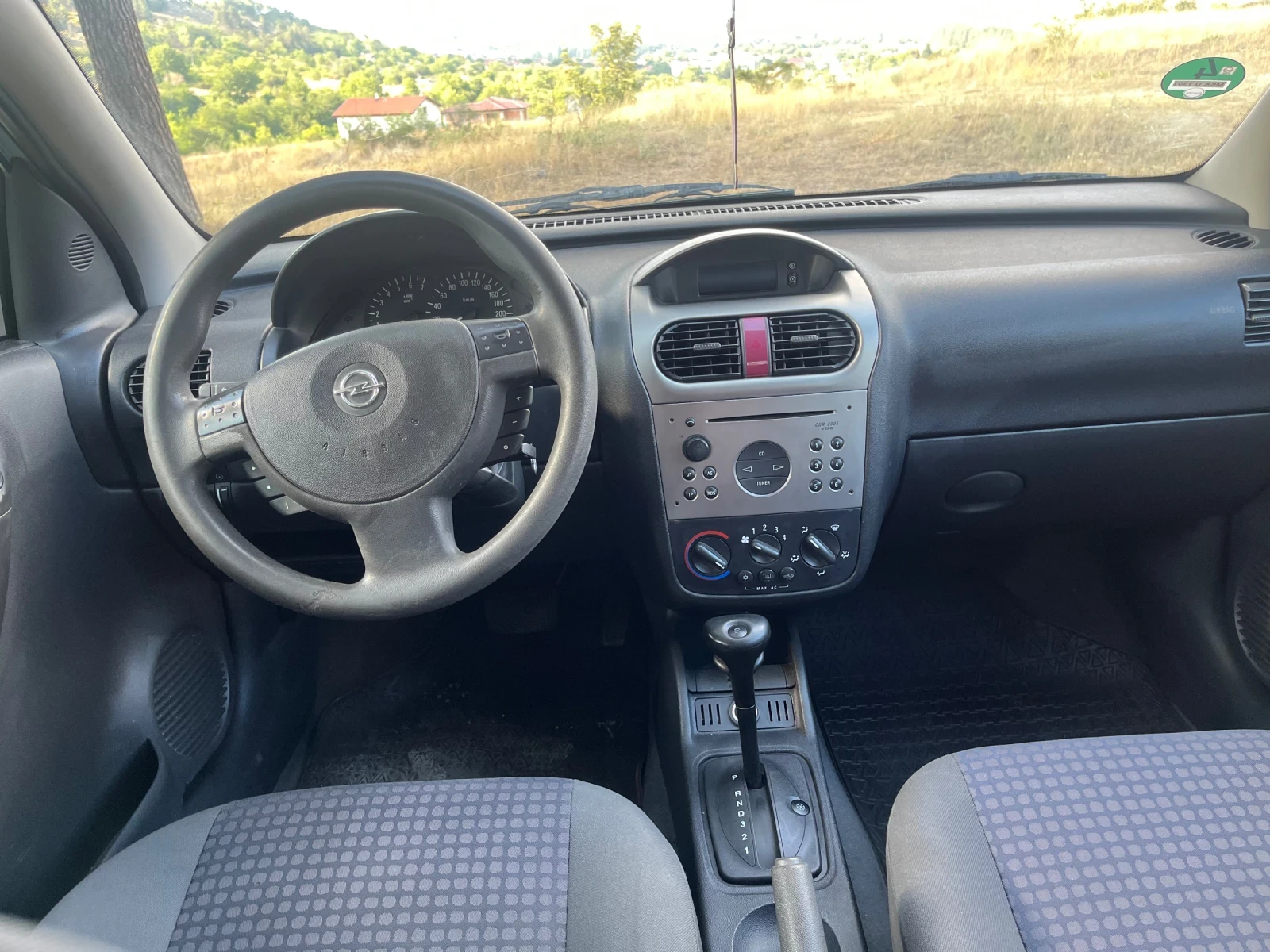 Opel Corsa 1.4i AUTOMATIK | Mobile.bg — изображение 10