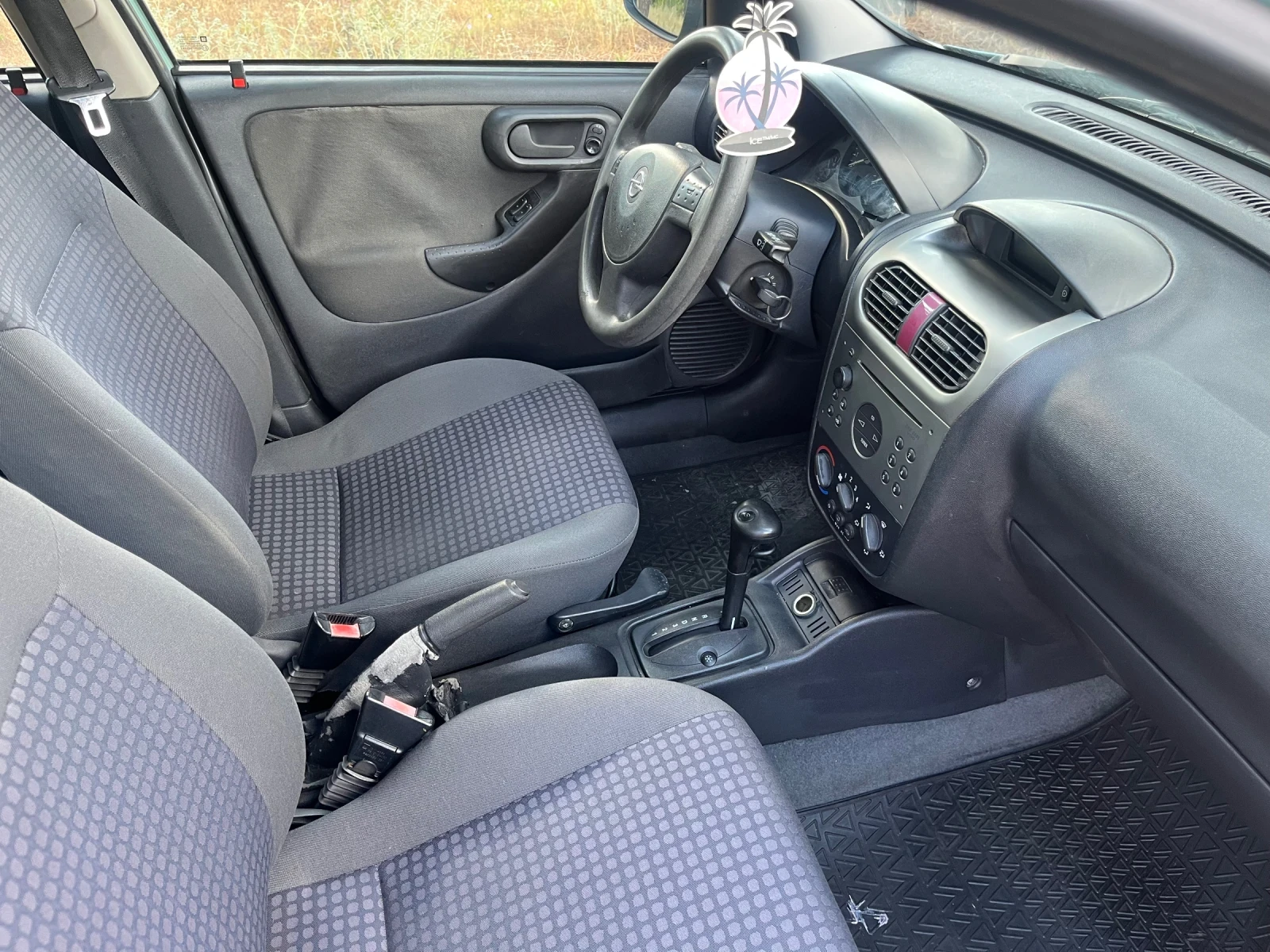 Opel Corsa 1.4i AUTOMATIK | Mobile.bg — изображение 8