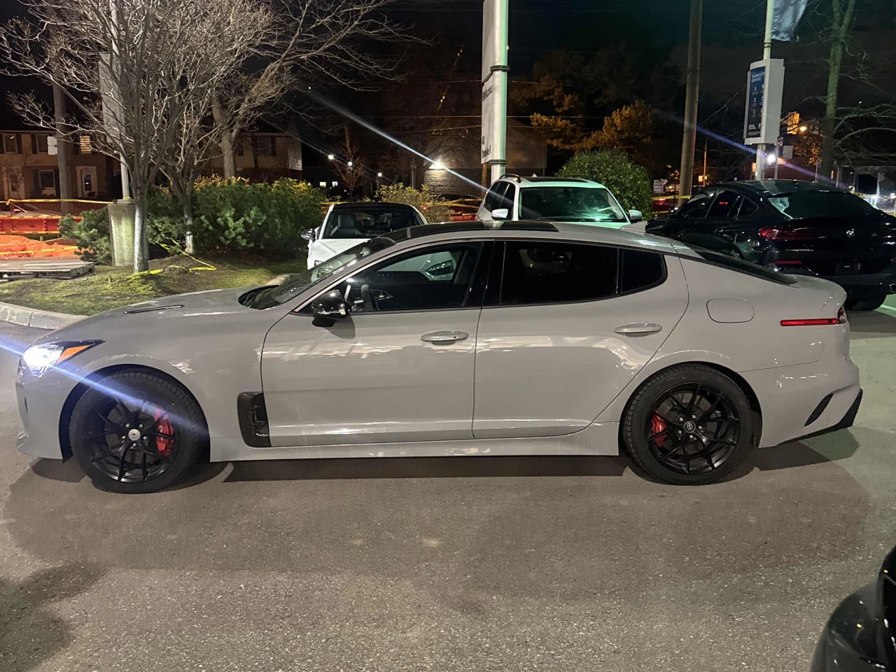 Kia Stinger CARFAX* *   *  | Mobile.bg   2