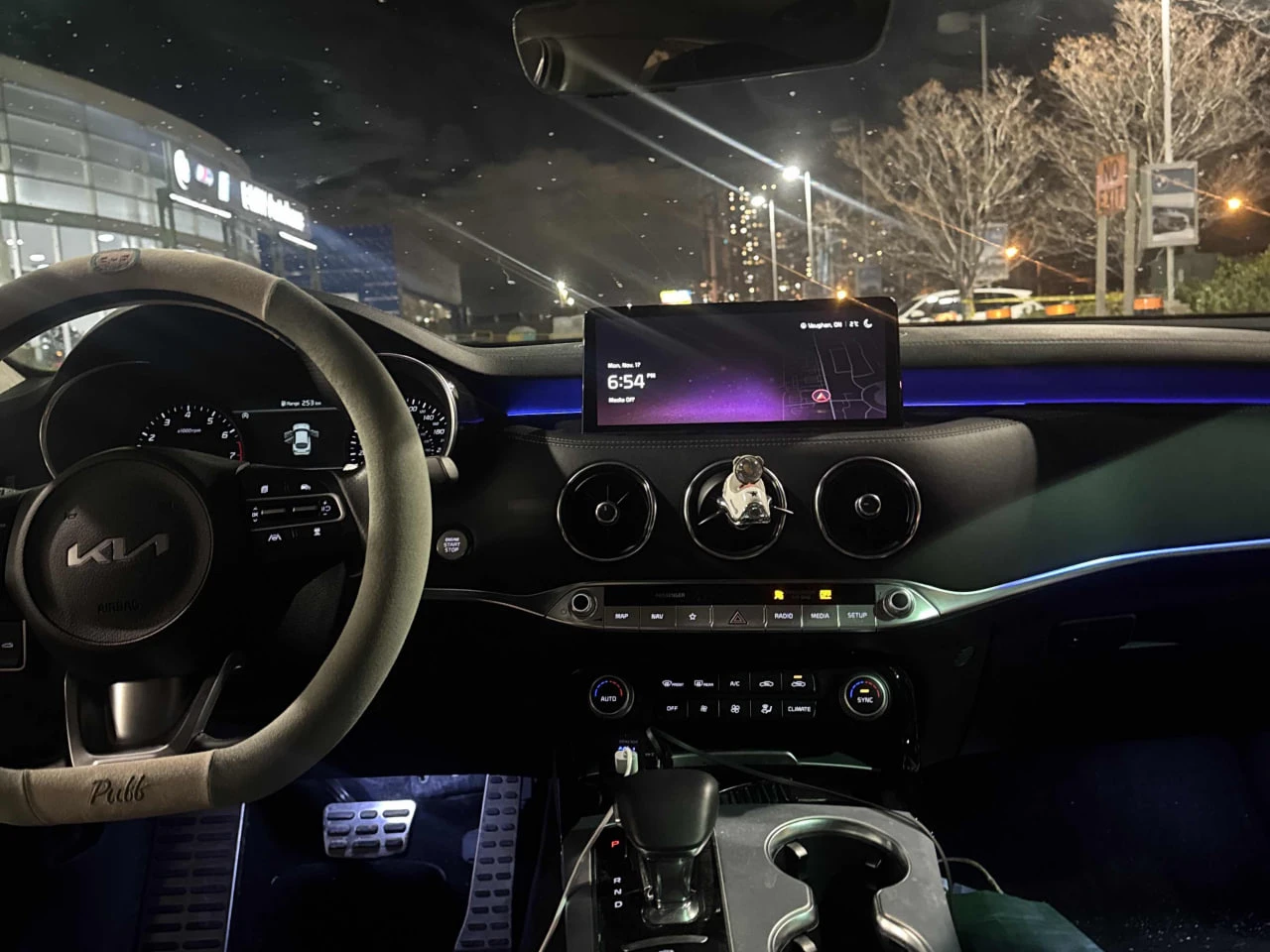 Kia Stinger CARFAX* *   *  | Mobile.bg   9