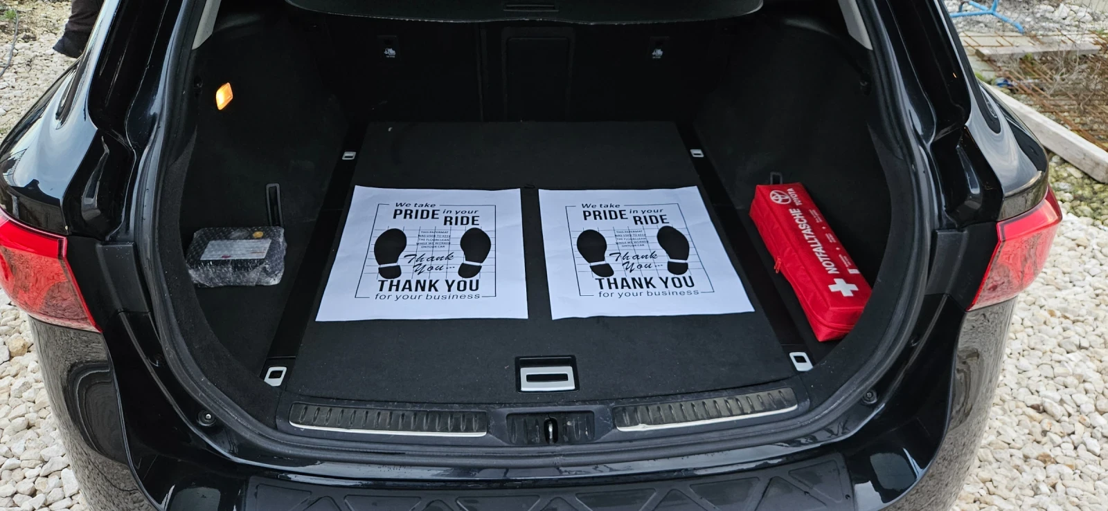 Toyota Avensis 1.8 , Executive + Full max | Mobile.bg   10