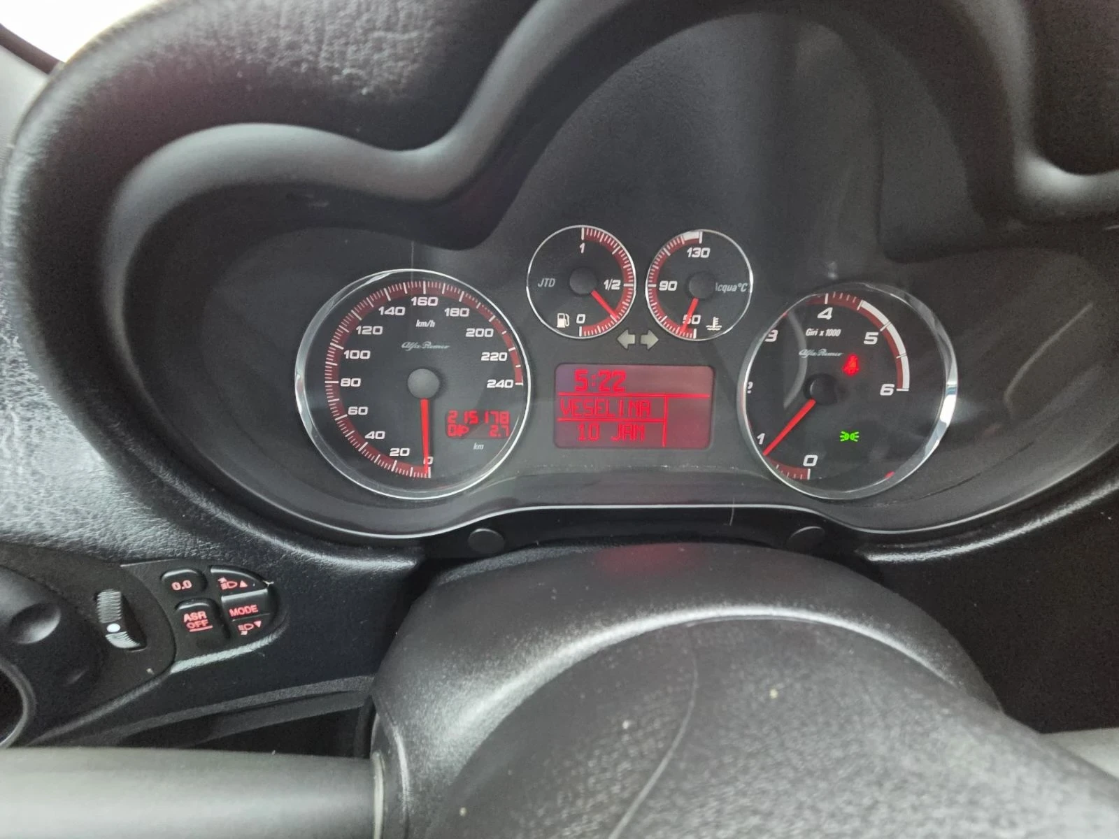 Alfa Romeo 147 1.9 JTDM BLACK LINE 120 �.�. ������ | Mobile.bg � ����������� 8