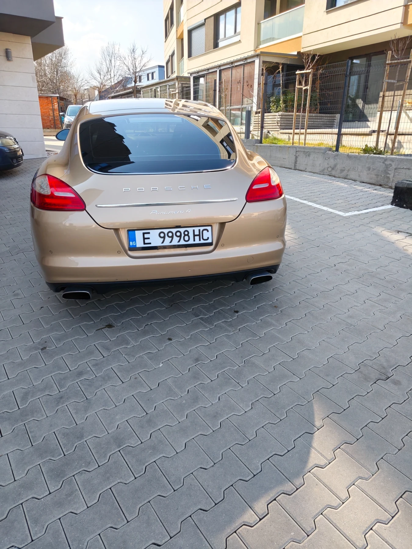 Porsche Panamera, снимка 2 - Автомобили и джипове - 52999267