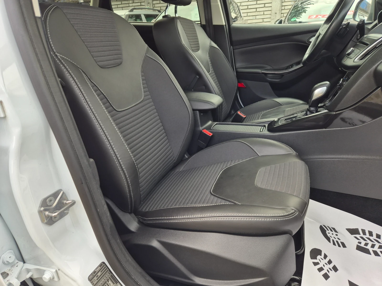 Ford Focus 1.5 d 120k.s.AUT NAVI | Mobile.bg � ����������� 16