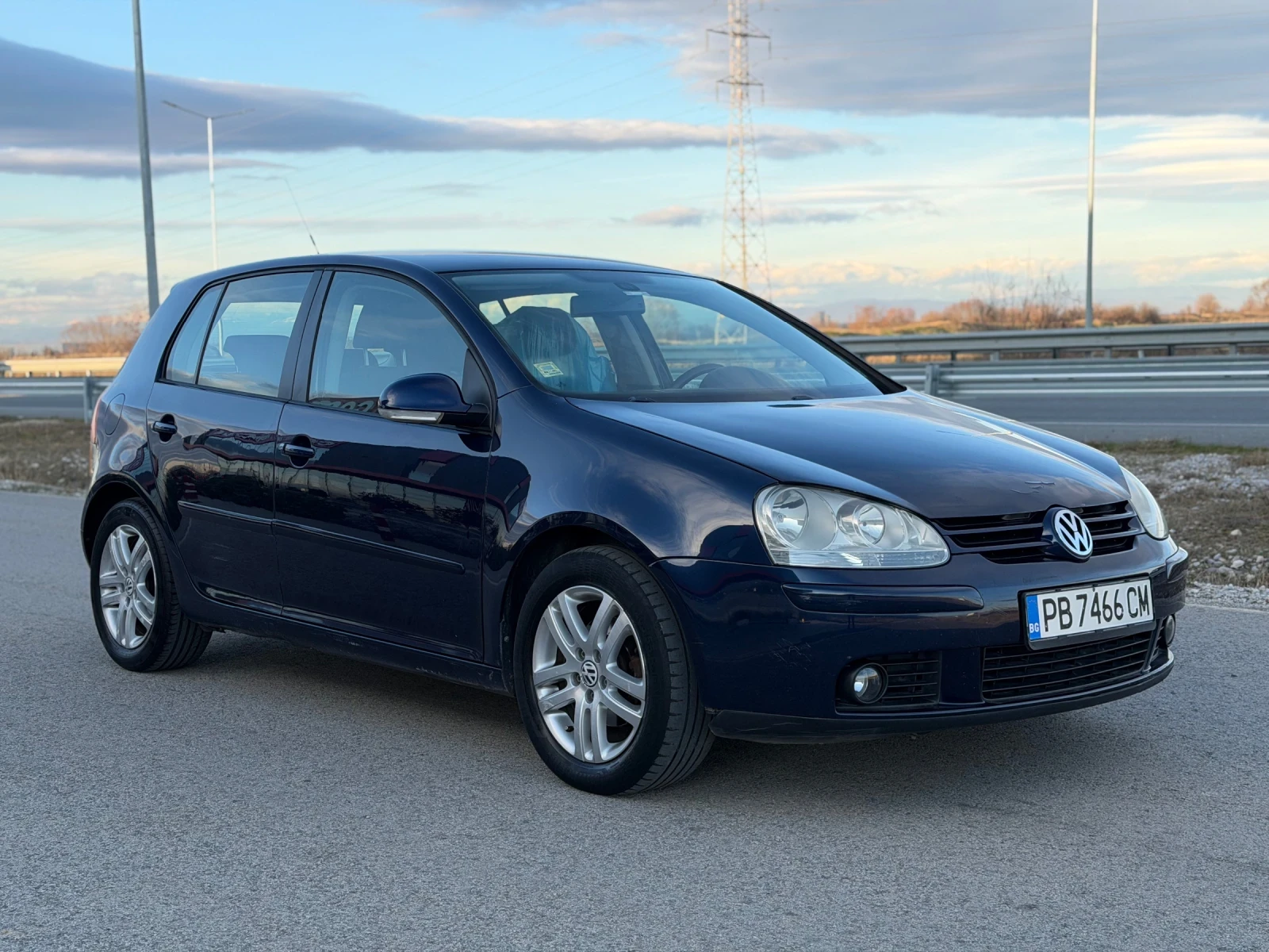 VW Golf 1.9 ВСИЧКО ПЛАТЕНО - изображение 7