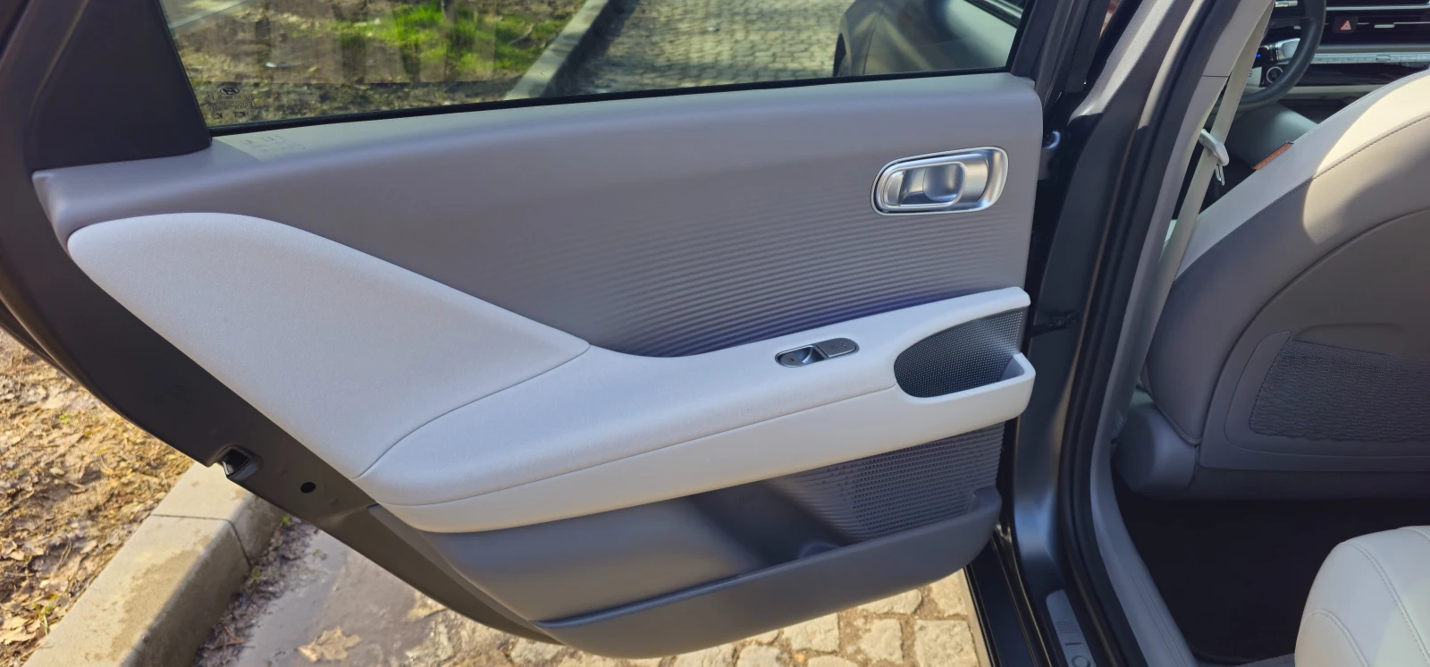 Hyundai Ioniq 6 PREMIUM HTRAC 4x4  - изображение 10