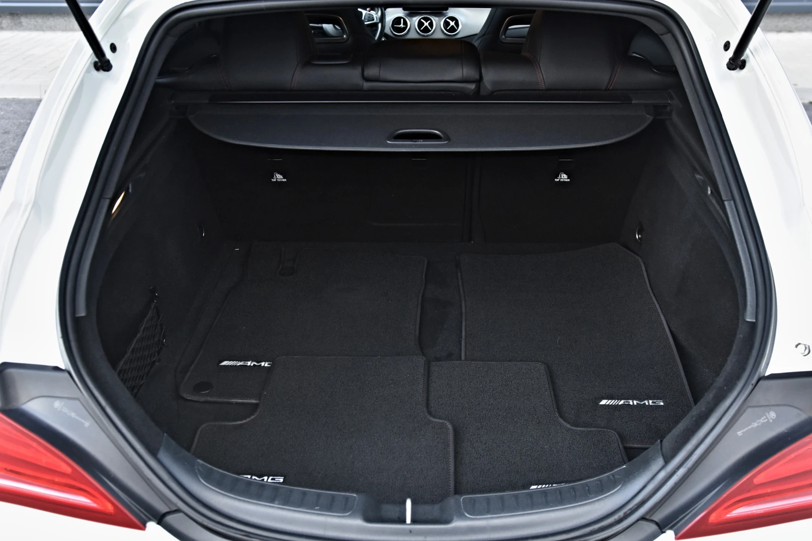 Mercedes-Benz CLA 220 220CDI\AMG\PANORAMA\CAMERA, снимка 17 - Автомобили и джипове - 53726462