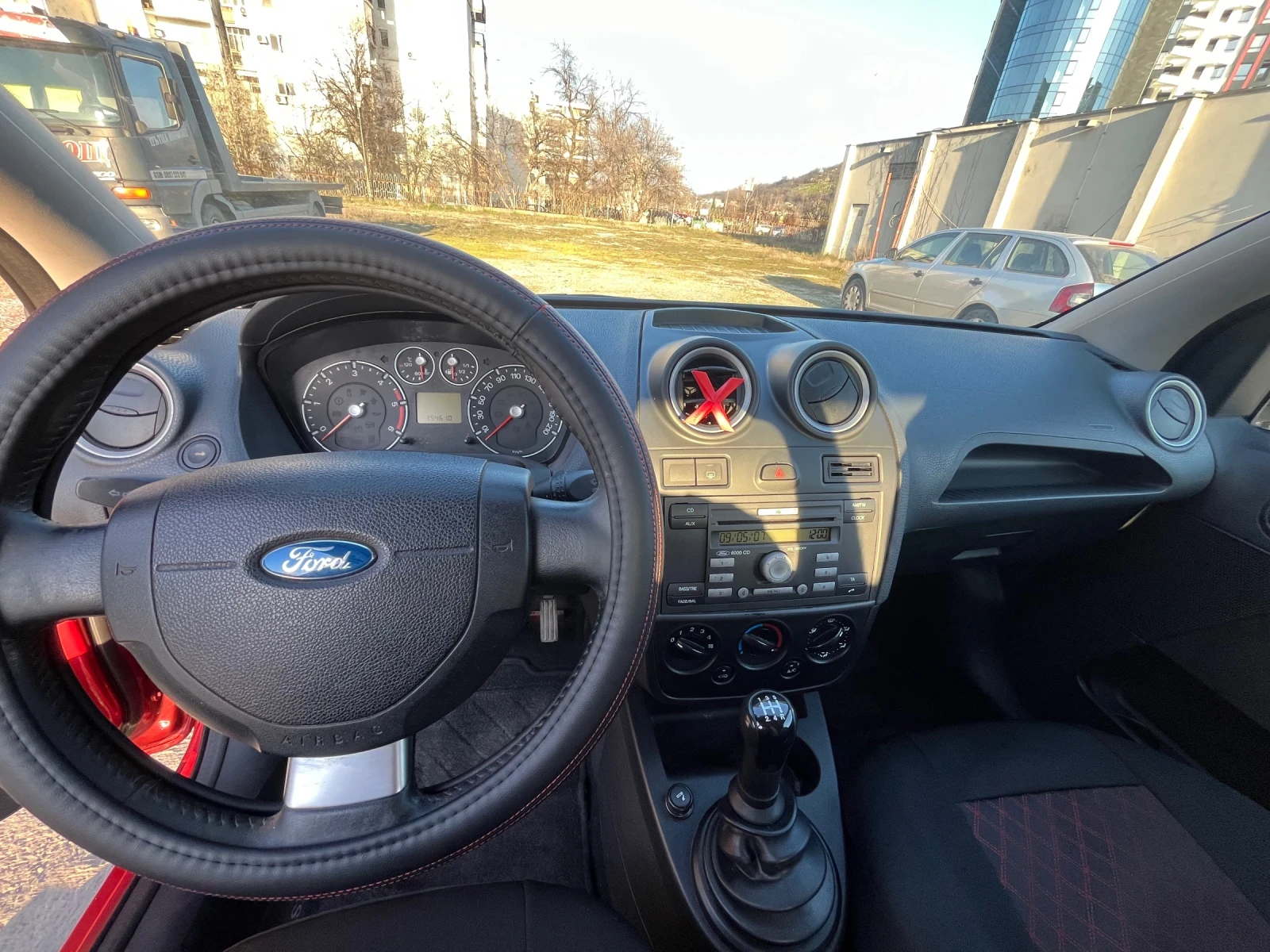 Ford Fiesta, снимка 10 - Автомобили и джипове - 53853841