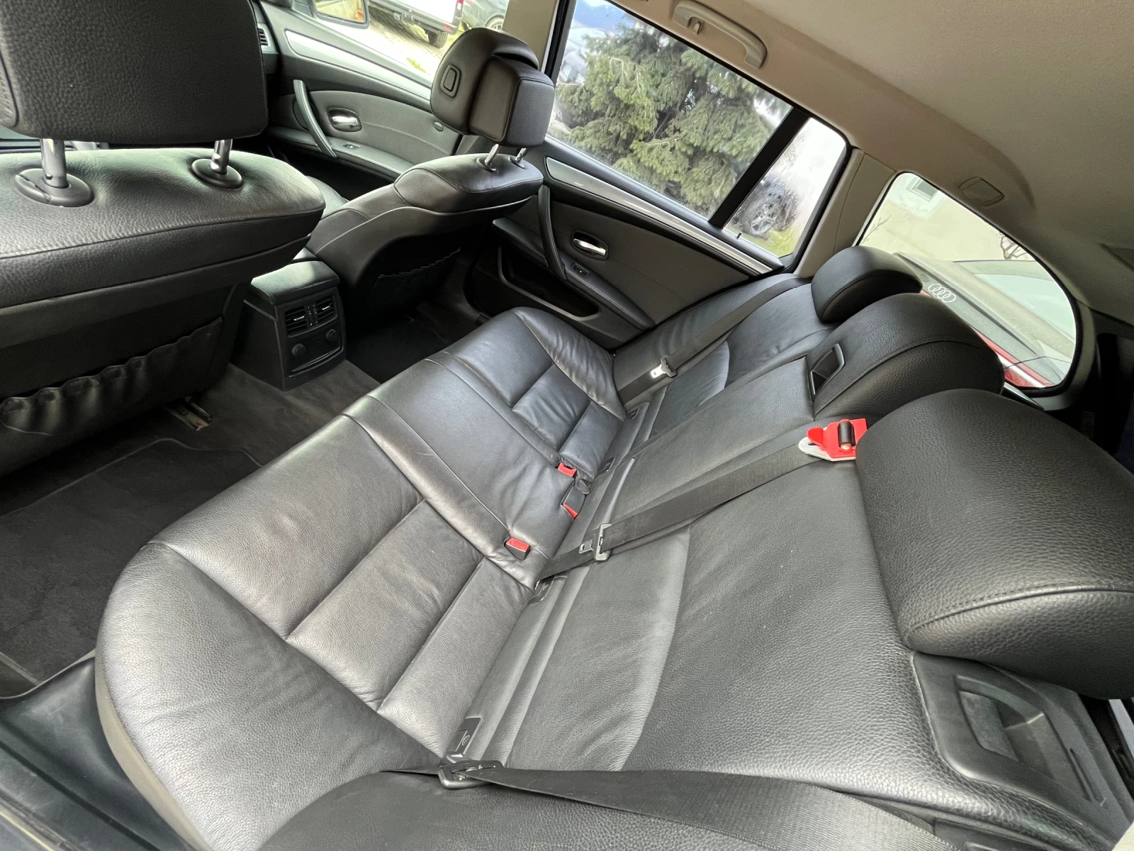 BMW 530 D facelift/Steptronic/реален пробег/, снимка 7 - Автомобили и джипове - 53984443