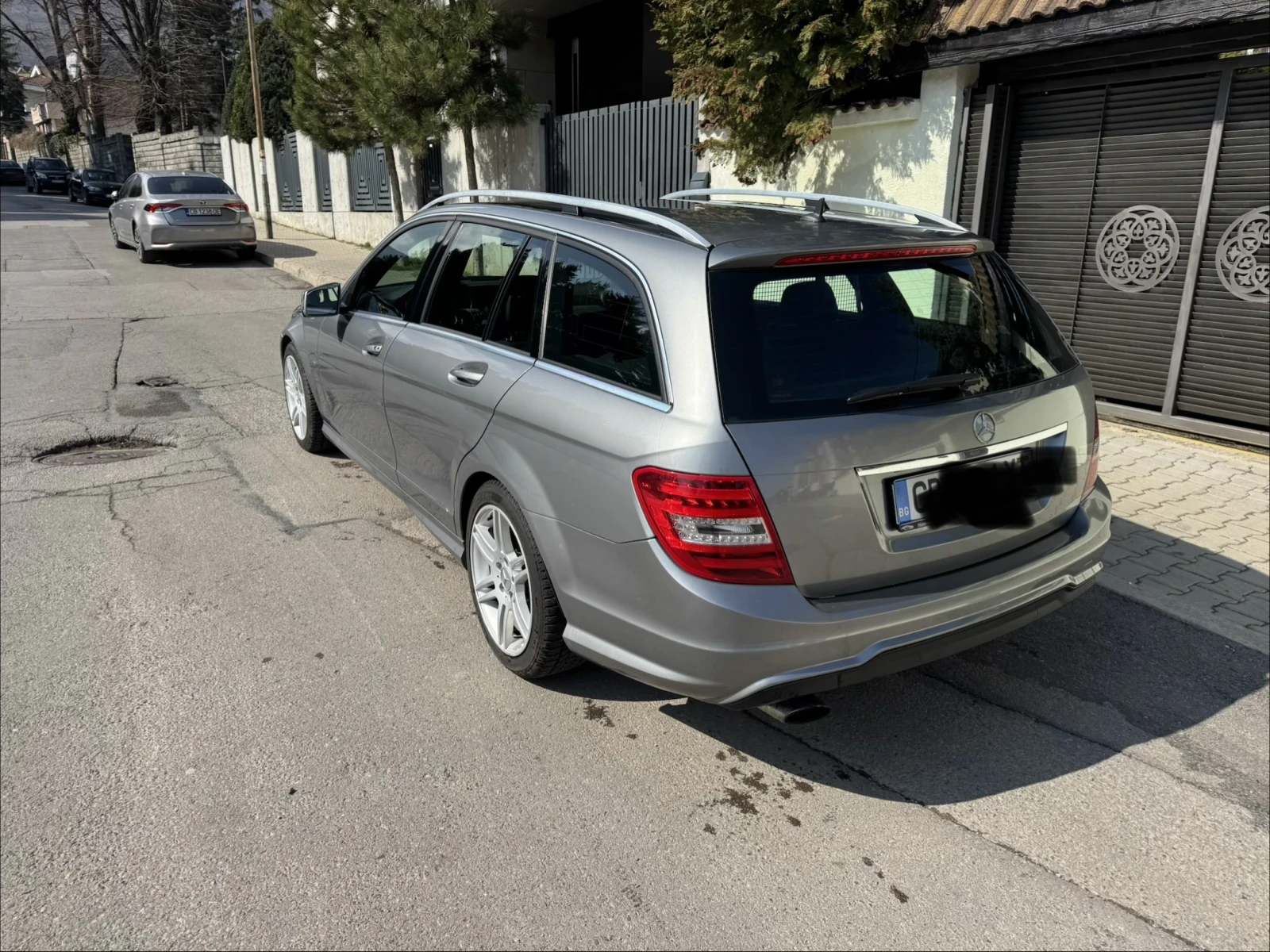 Mercedes-Benz C 200, снимка 4 - Автомобили и джипове - 54160902