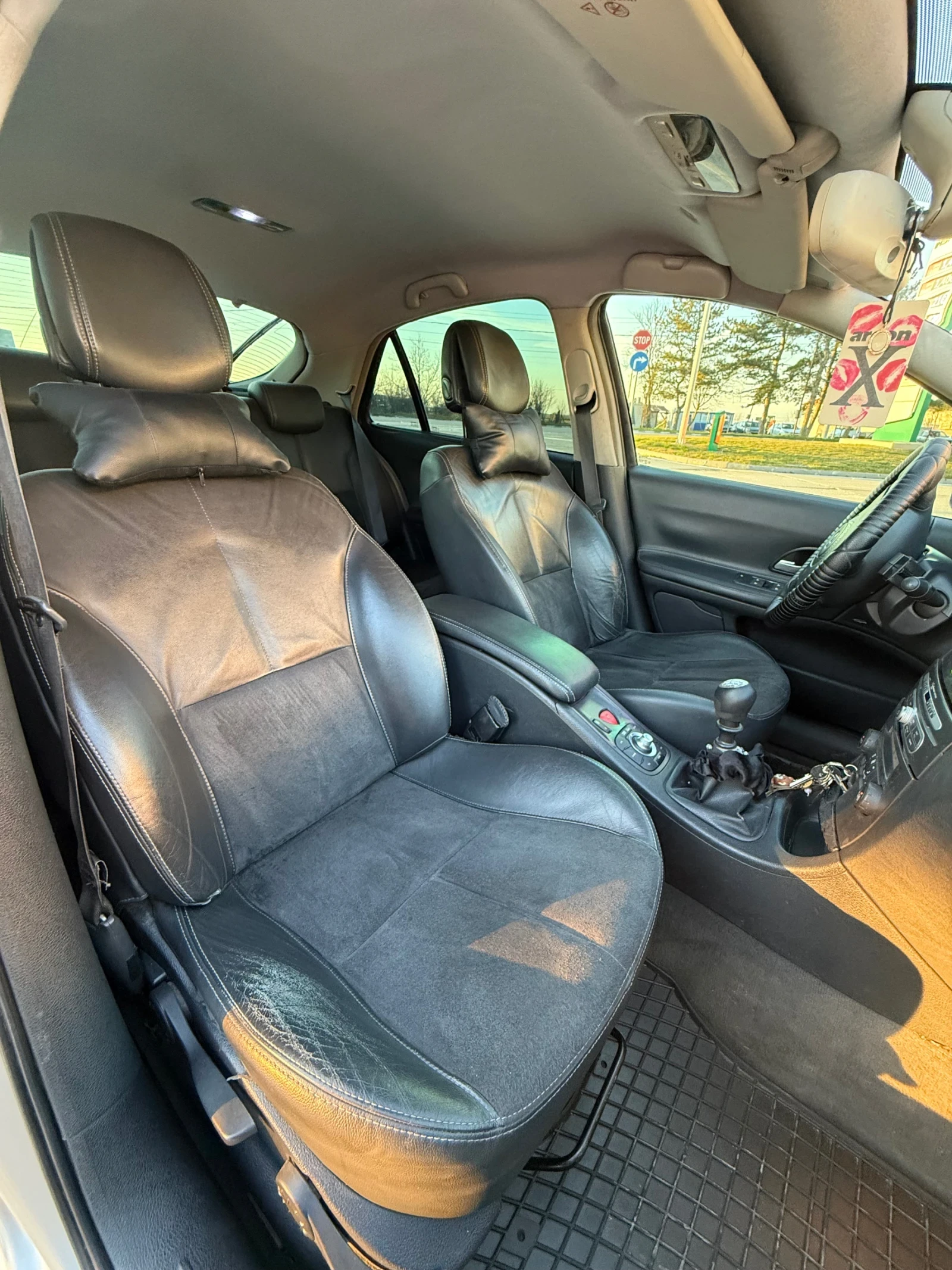 Renault Laguna, снимка 5 - Автомобили и джипове - 54218056