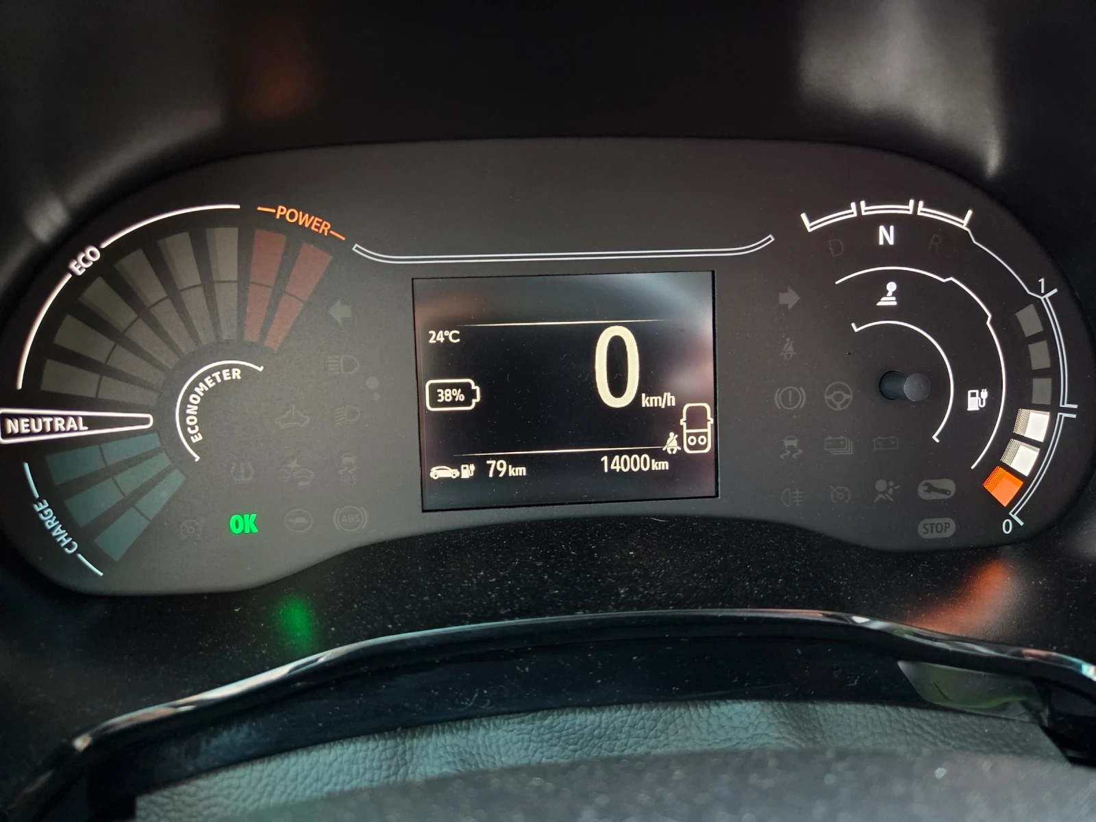 Dacia Spring, снимка 7 - Автомобили и джипове - 54578645