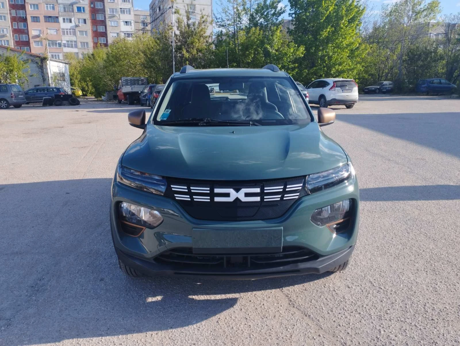 Dacia Spring, снимка 5 - Автомобили и джипове - 54578645