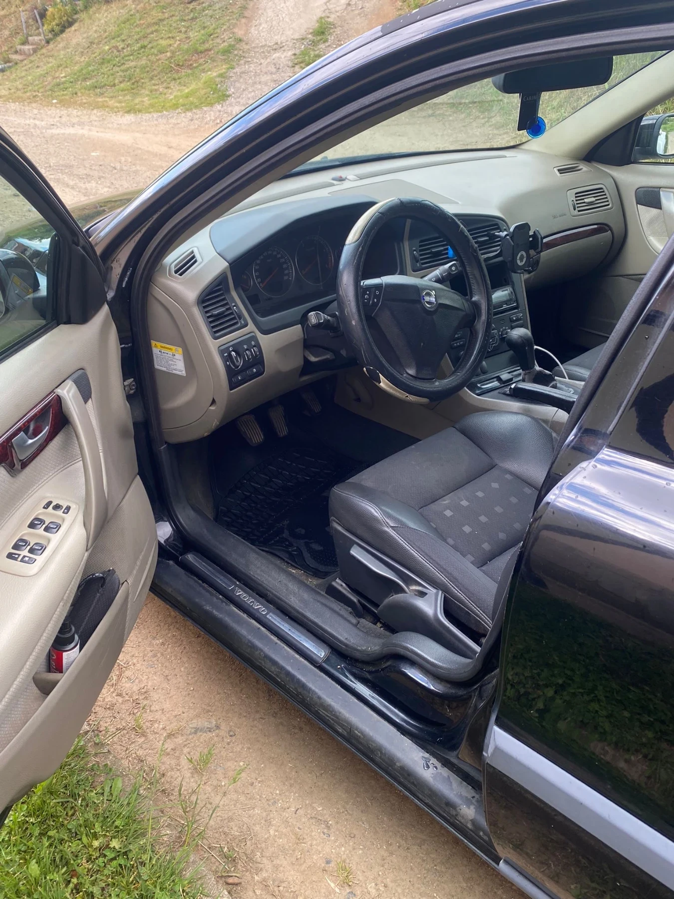 Volvo S60, снимка 3 - Автомобили и джипове - 54576637