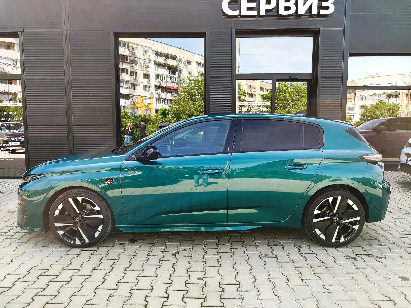 Peugeot 308 308 MCA GT EXCLUSIVE 1 2 145 HYBRID 48V e-DCS6 EUR, снимка 5 - Автомобили и джипове - 54602830