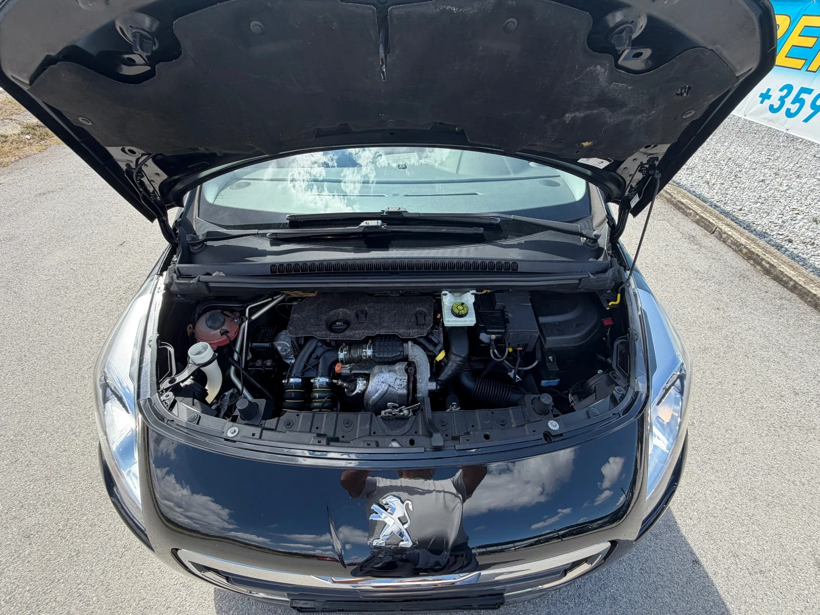Peugeot 3008 1.6 HDI, снимка 6 - Автомобили и джипове - 54638236