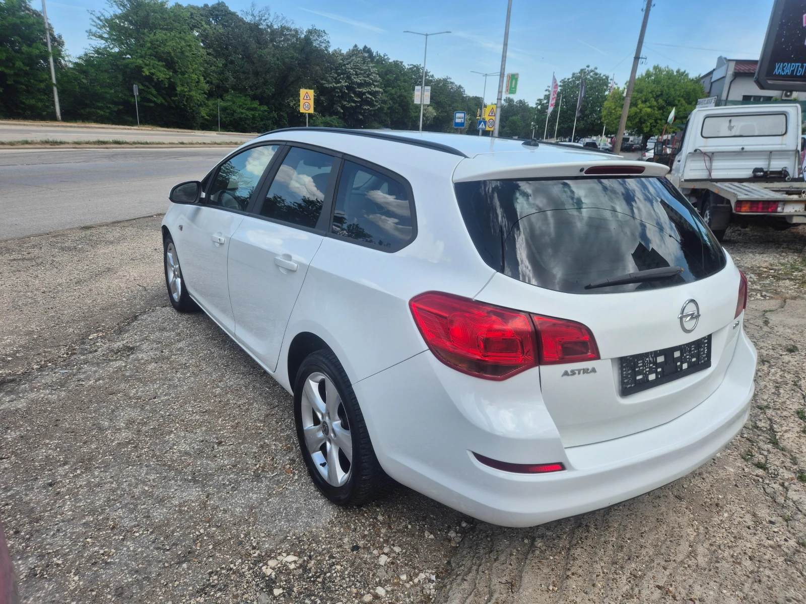Opel Astra 1.7CDTI 110k.s, снимка 7 - Автомобили и джипове - 54696764