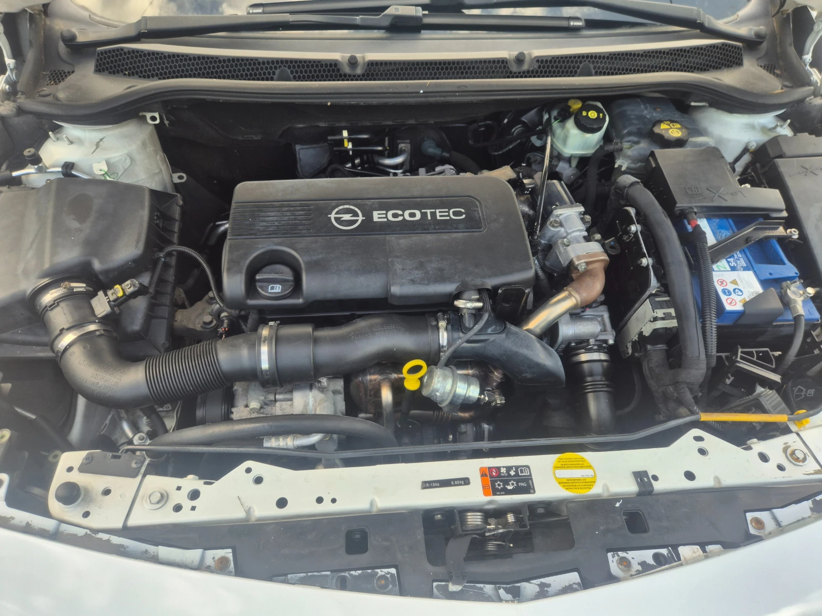 Opel Astra 1.7CDTI 110k.s, снимка 15 - Автомобили и джипове - 54696764