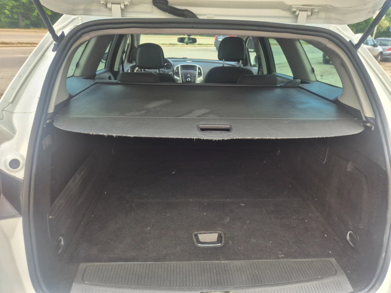 Opel Astra 1.7CDTI 110k.s, снимка 14 - Автомобили и джипове - 54696764