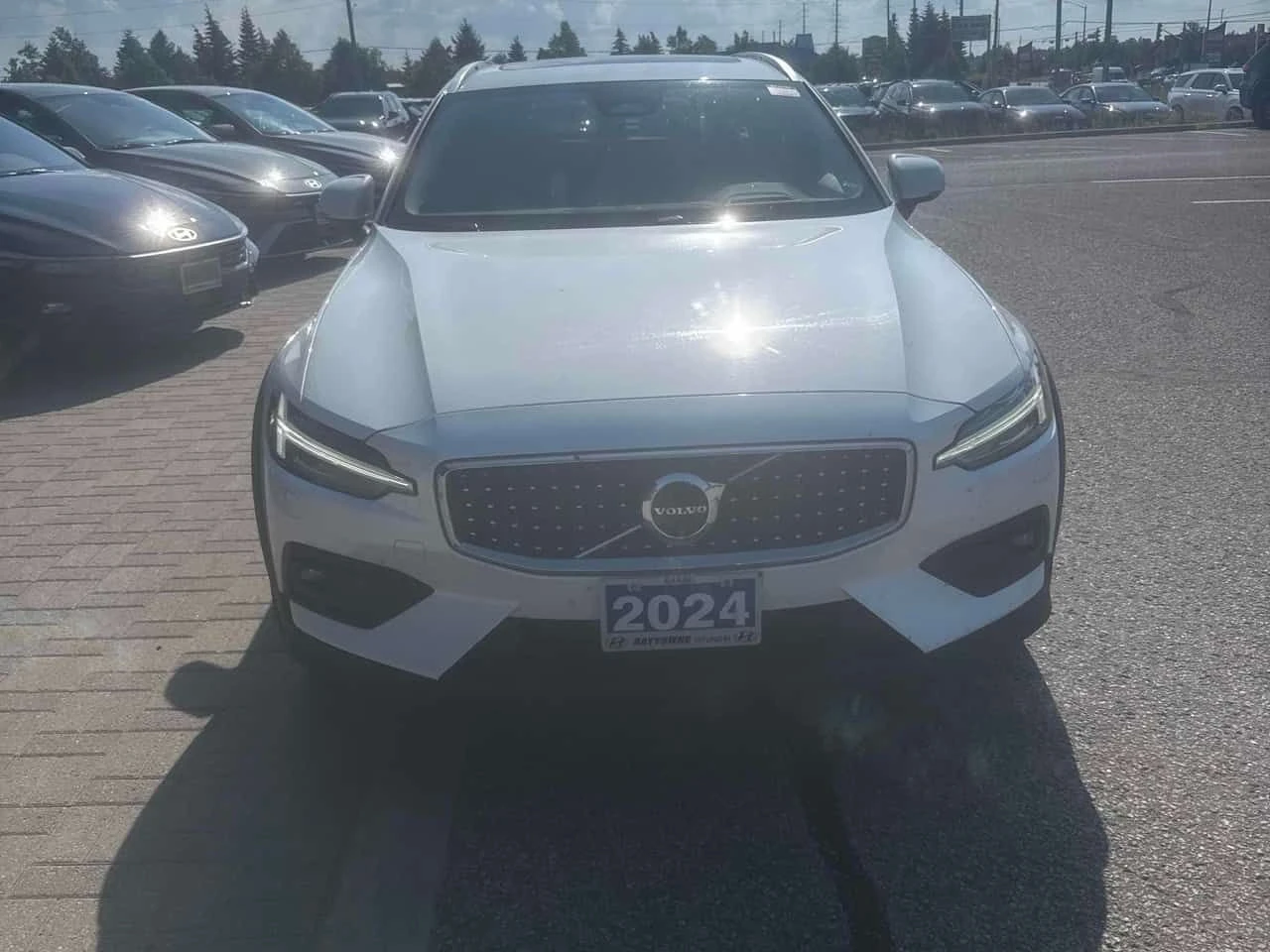 Volvo V60 Cross Country * Ultimate * АВТОКРЕДИТ БЕЗ ПЪРВОНАЧАЛНА ВНОСКА* , снимка 6 - Автомобили и джипове - 55220855
